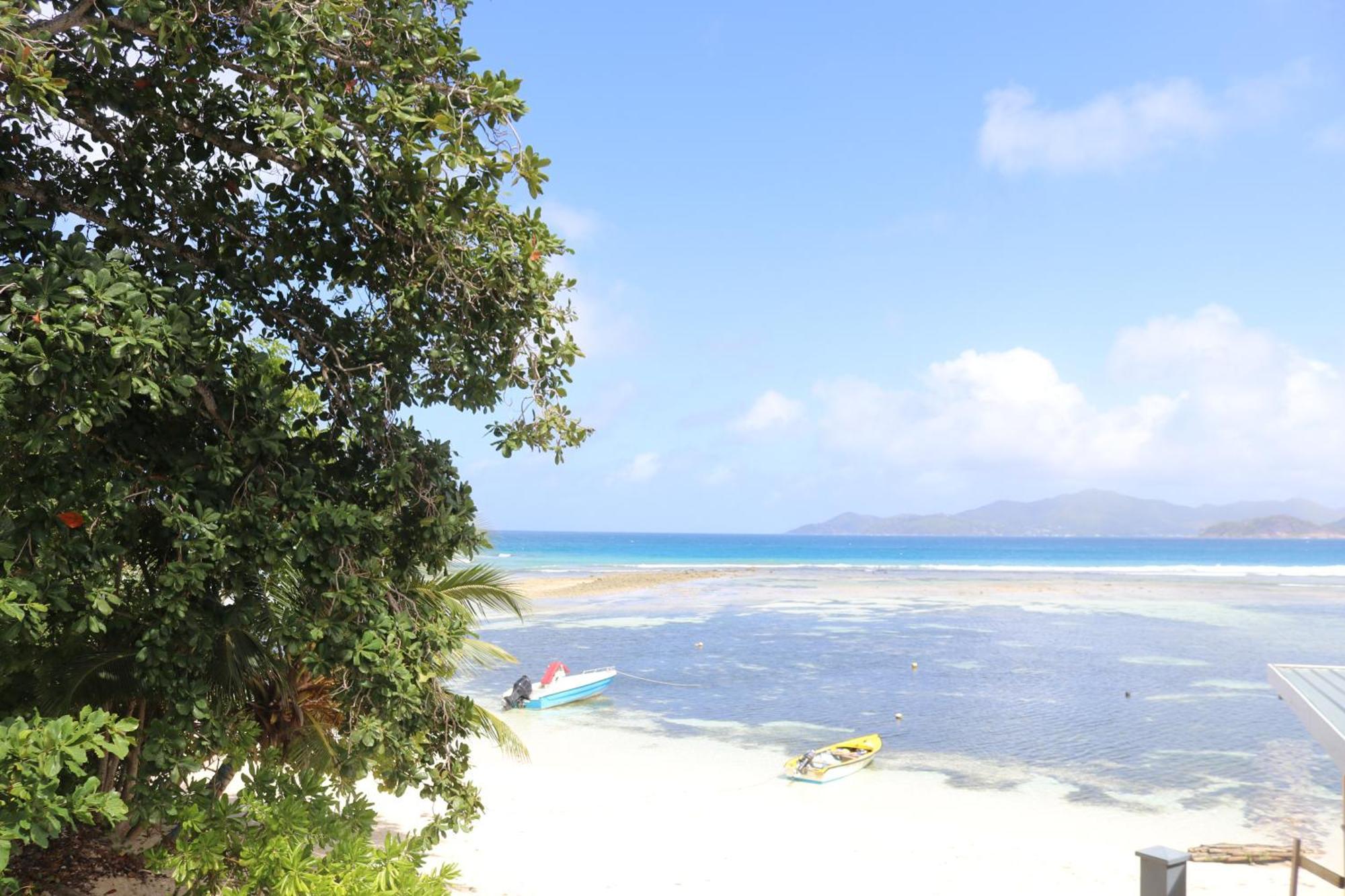 Marie-France Beach Front Apartments La Digue Zewnętrze zdjęcie